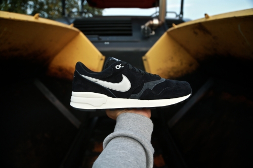 Nike Air Odyssey LTR – Black / Anthracite / Sail / Night Silver